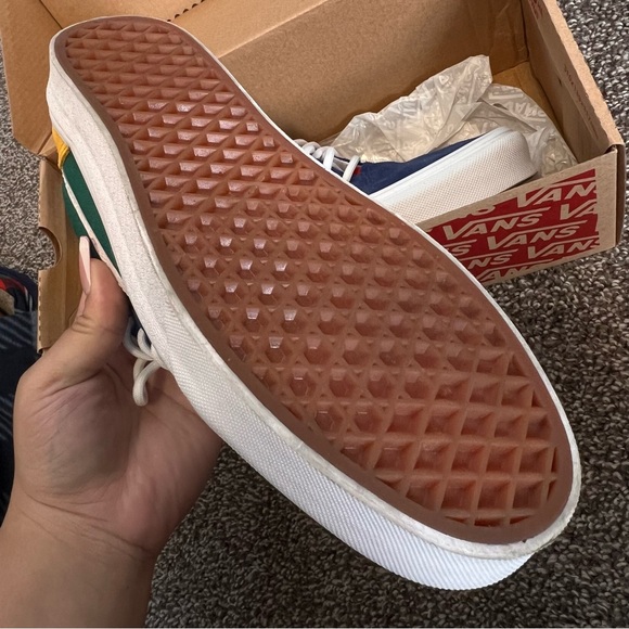 Old Skool Vans - Picture 3 of 6